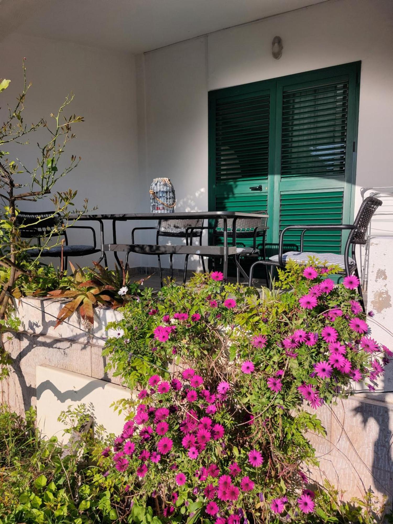 Villa Bratus Promajna Exterior photo